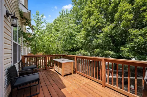 Exterior - 296 Indian Park Dr, Murfreesboro, TN 37128 photo 2 of 6