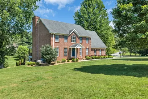 141 W Laurel Ave, Mcminnville, TN 37110