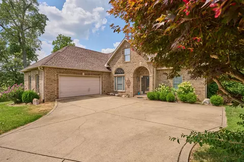 Exterior - 413 Founders Ct, Springfield, TN 37172 photo 3 of 17