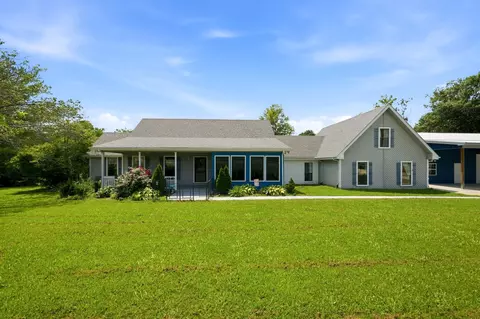 1313 Stayton Rd, Cumberland Furnace, TN 37051