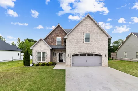 1072 Chagford Dr, Clarksville, TN 37043