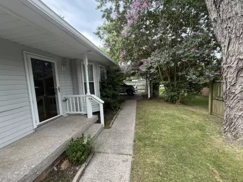 905 Patio Dr, Nashville, TN 37214