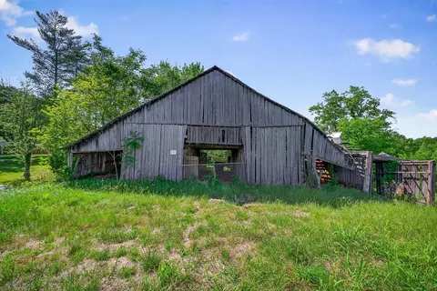 Exterior - 305 Caney Bend Rd, Doyle, TN 38559 photo 1 of 9