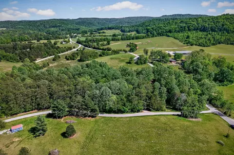 View/Area - 305 Caney Bend Rd, Doyle, TN 38559 photo 13 of 20