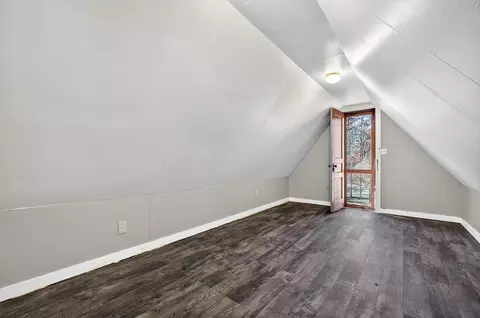 Bedroom - 305 Caney Bend Rd, Doyle, TN 38559 photo 2 of 2