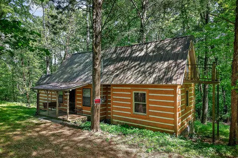 Exterior - 305 Caney Bend Rd, Doyle, TN 38559 photo 5 of 9