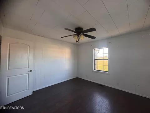 170 Dotson Rd, Greenback, TN 37742 photo 8