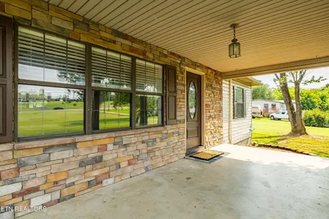 Exterior - 170 Dotson Rd, Greenback, TN 37742 photo 3 of 11