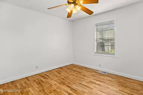 Bedroom - 170 Dotson Rd, Greenback, TN 37742 photo 10 of 10