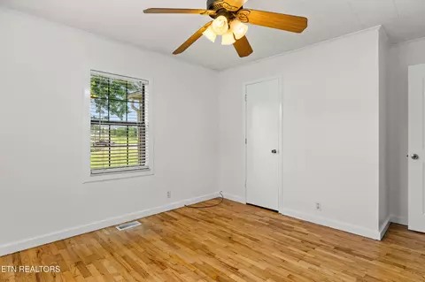Bedroom - 170 Dotson Rd, Greenback, TN 37742 photo 9 of 10
