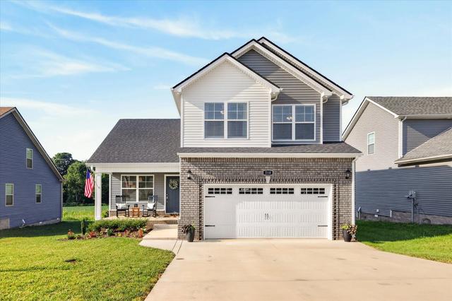 210 Ardell Dr, Clarksville, TN 37040