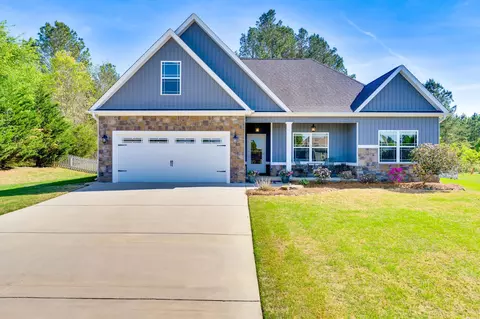 53 Ginger Lake Dr, Rock Spring, GA 30739 photo 1