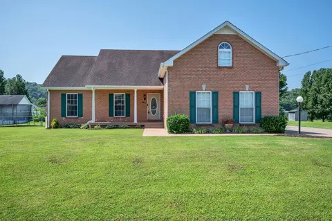 567 Bluff View Dr, Pegram, TN 37143