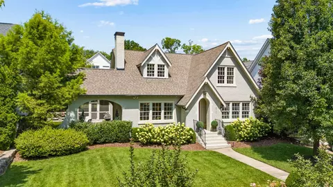 2711 Brightwood Ave, Nashville, TN 37212