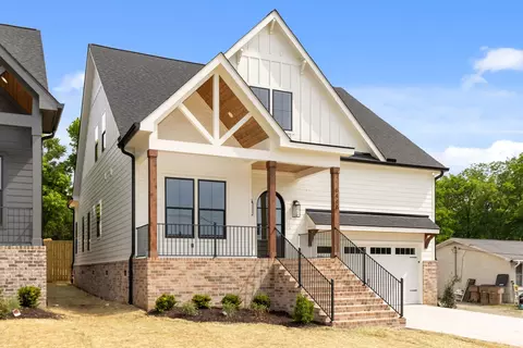 644 W Green Ln #A, Nashville, TN 37207