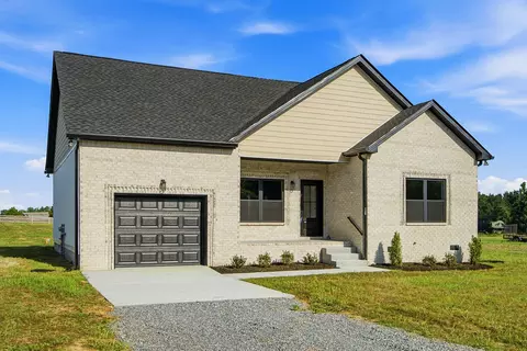 Exterior - 719 Mount Vernon Rd, Bethpage, TN 37022 photo 3 of 5