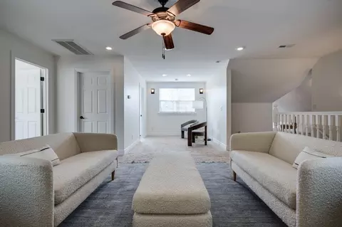 Entry Way - 264 Firetower Rd, Dickson, TN 37055 photo 1 of 2