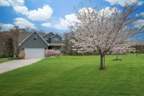 Exterior - 264 Firetower Rd, Dickson, TN 37055 photo 6 of 7