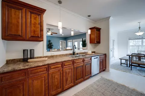 Kitchen - 264 Firetower Rd, Dickson, TN 37055 photo 4 of 4