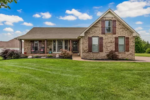 3656 Fieldstone Dr, Clarksville, TN 37040