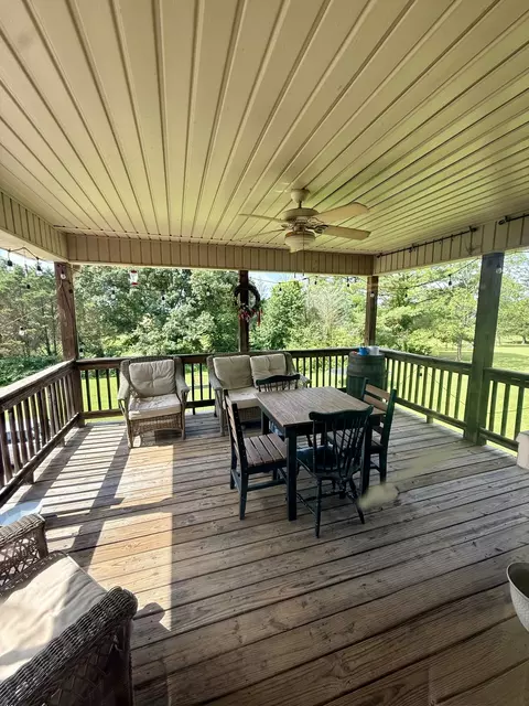 Exterior - 410 Eells St, Loretto, TN 38469 photo 4 of 4