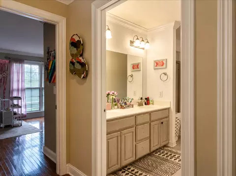 Entry Way - 410 Eells St, Loretto, TN 38469 photo 6 of 6
