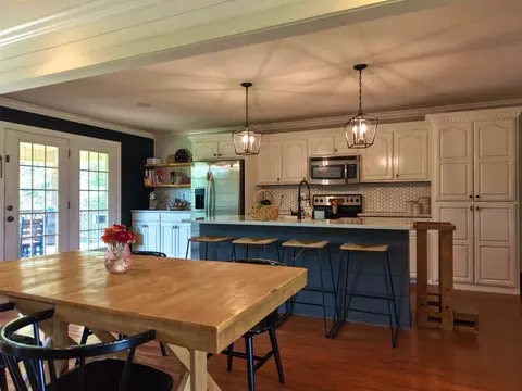 Kitchen - 410 Eells St, Loretto, TN 38469 photo 5 of 5