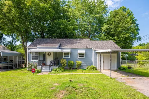 4216 Dupont St, Chattanooga, TN 37412