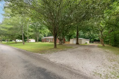 Exterior - 269 Pleasant Ridge Rd, Goodspring, TN 38460 photo 2 of 9