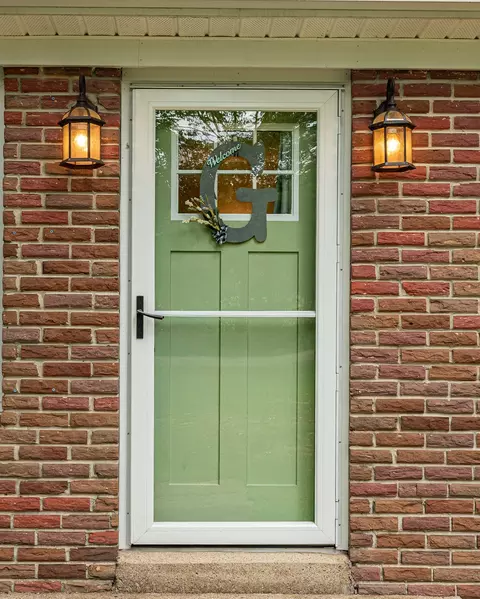 Entry Way - 269 Pleasant Ridge Rd, Goodspring, TN 38460 photo 1 of 1