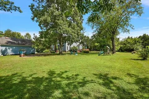 Exterior - 3228 E Compton Rd, Murfreesboro, TN 37130 photo 9 of 10