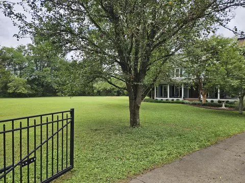 3228 E Compton Rd, Murfreesboro, TN 37130 photo 3