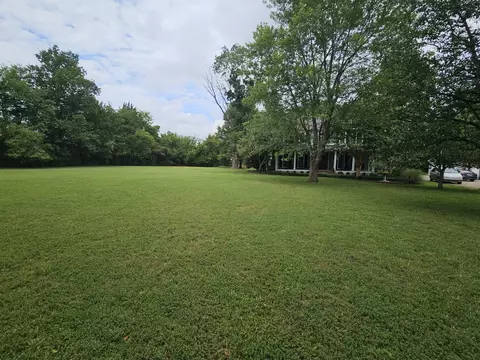 3228 E Compton Rd, Murfreesboro, TN 37130 photo 1