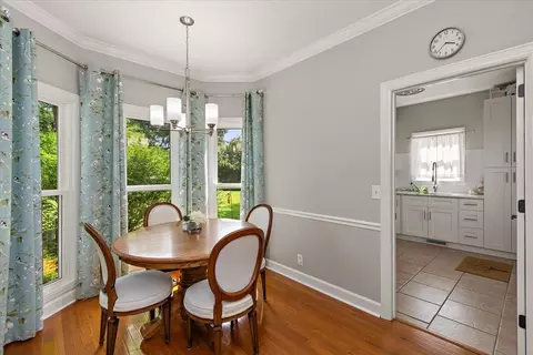 Dining - 3228 E Compton Rd, Murfreesboro, TN 37130 photo 2 of 4