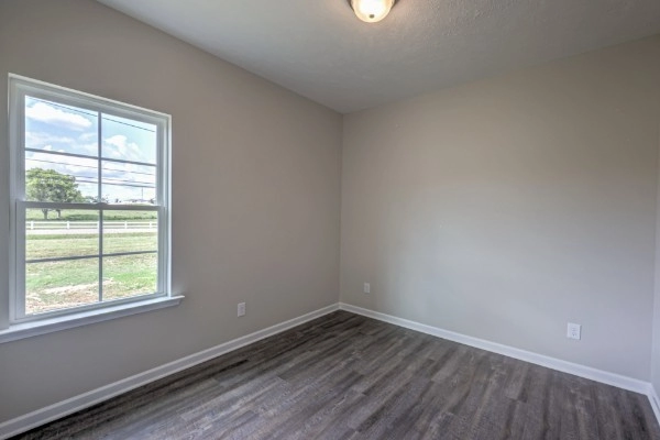 Bedroom - 21 Bartow St, Decherd, TN 37324 photo 3 of 3