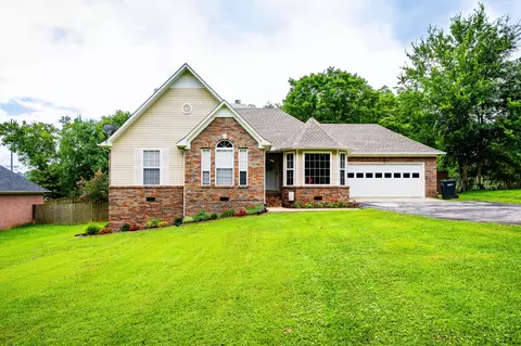 825 Yokley Ln, Pulaski, TN 38478