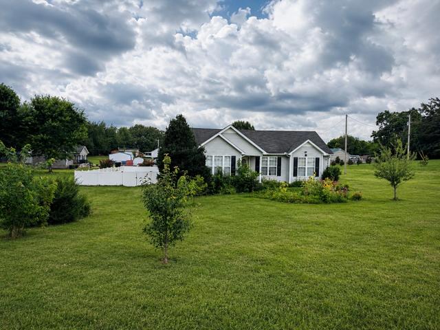 719 Warner Bridge Rd, Shelbyville, TN 37160