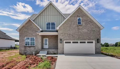 210 Low Plains Ln, Clarksville, TN 37043