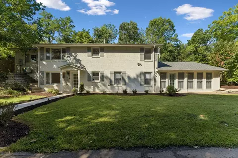718 Kimmins St, Hohenwald, TN 38462