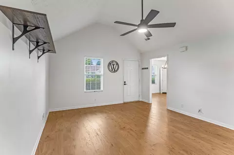 Living - 5056 Tabitha St, Murfreesboro, TN 37129 photo 1 of 1