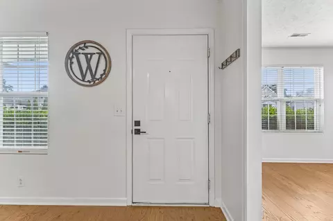 Entry Way - 5056 Tabitha St, Murfreesboro, TN 37129 photo 1 of 2