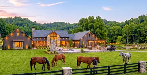 6876 Giles Hill Rd, College Grove, TN 37046
