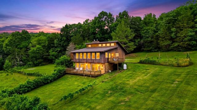 427 Adams Rd, Watertown, TN 37184