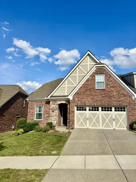 883 Cherry Grove Dr, Hendersonville, TN 37075