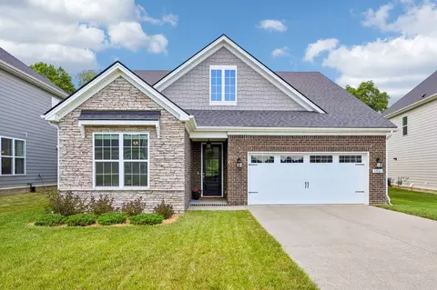4044 Rosa Dr, Nolensville, TN 37135