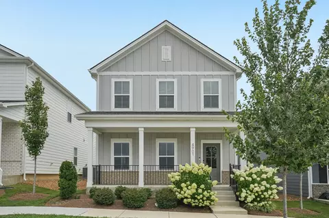 4901 Myra Dr, Hermitage, TN 37076