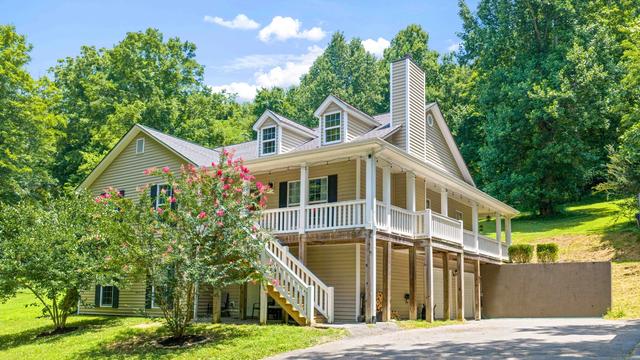1210 Buckeye Rd, Fayetteville, TN 37334