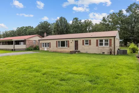 451 Carman Ave, New Johnsonville, TN 37134
