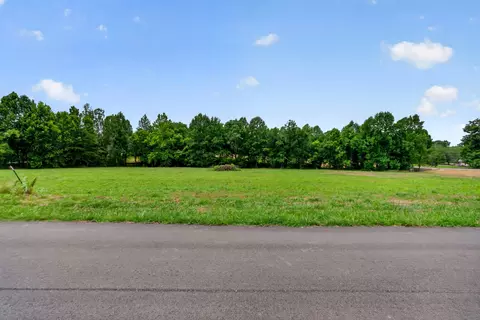 3 Cora Rd, Cookeville, TN 38501