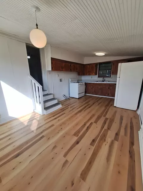 Kitchen - 515 Mitchell St, Pulaski, TN 38478 photo 3 of 4